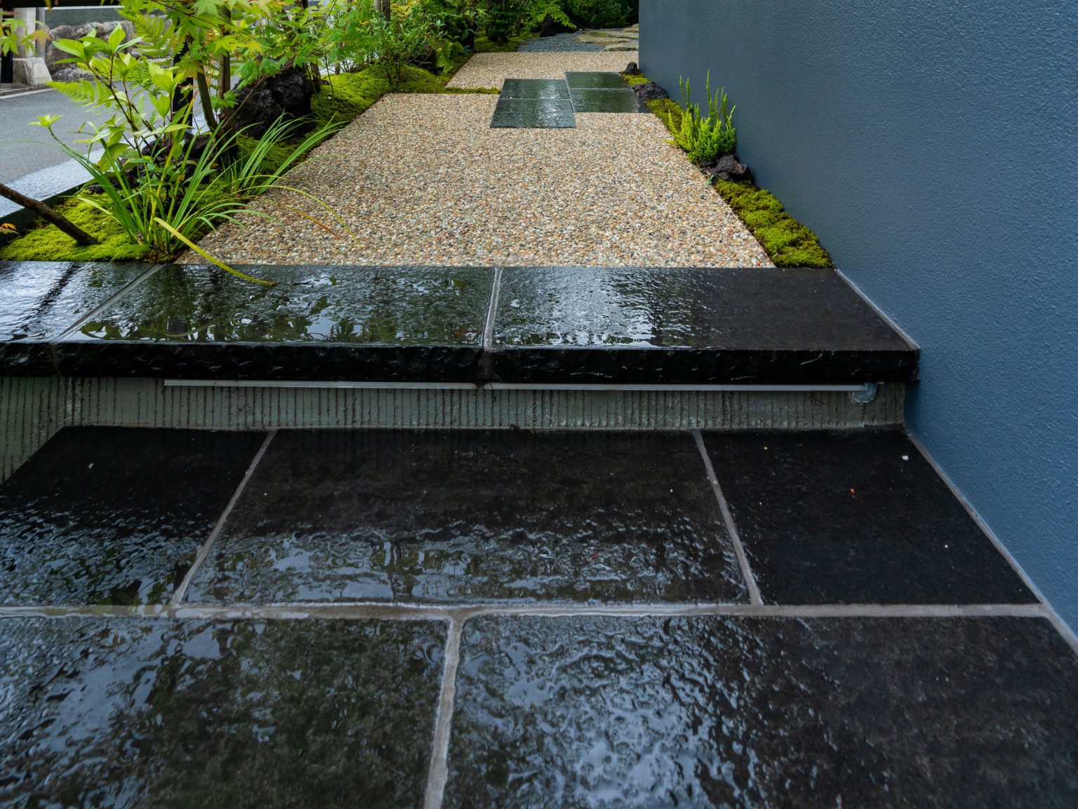 バサルトストーン|エクシスランド 株式会社エクシス